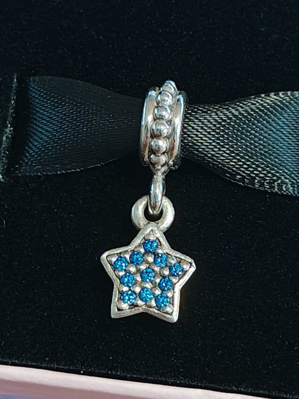 Authentic Pandora Retired Pave Star Dangle Charm 791024CZB Sterling Silver Blue